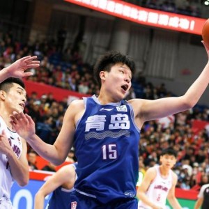 7分7失误！季后赛首秀交学费 杨瀚森的路还长着