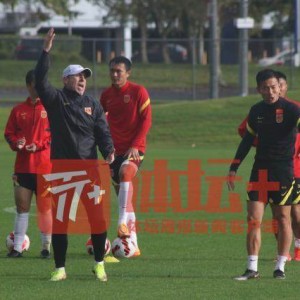 星空电竞平台官网-亚运队超龄球员与中场位置微调 体现战术思路之变